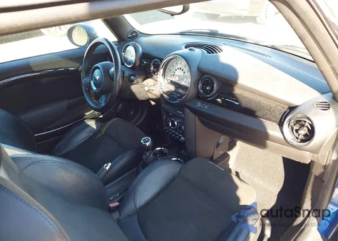 2013 Mini Hardtop Cooper S z USA, uszkodzony, nr VIN WMWSV3C54DT476031